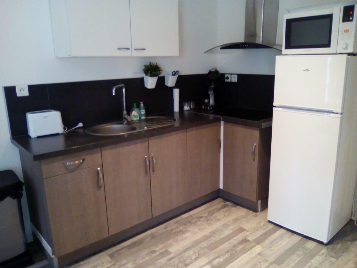 F2 tout confort au calme Apartment Batilly  Exterior foto